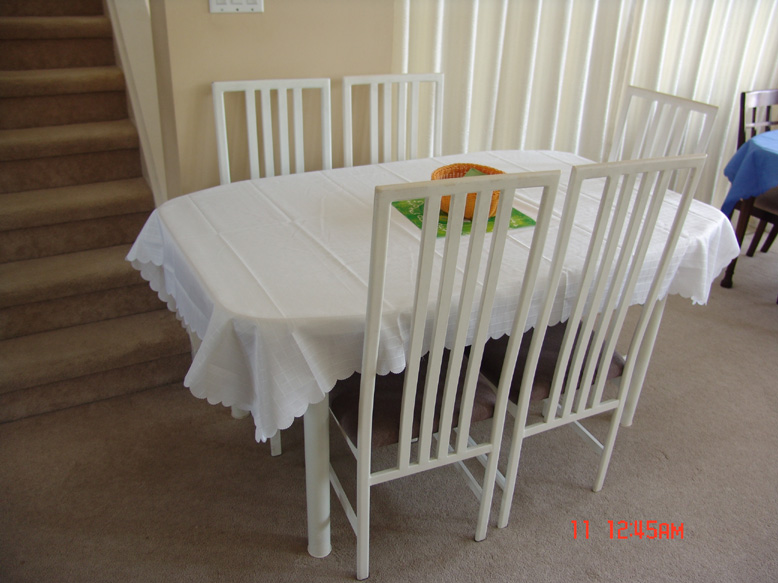 white dining table003.jpg